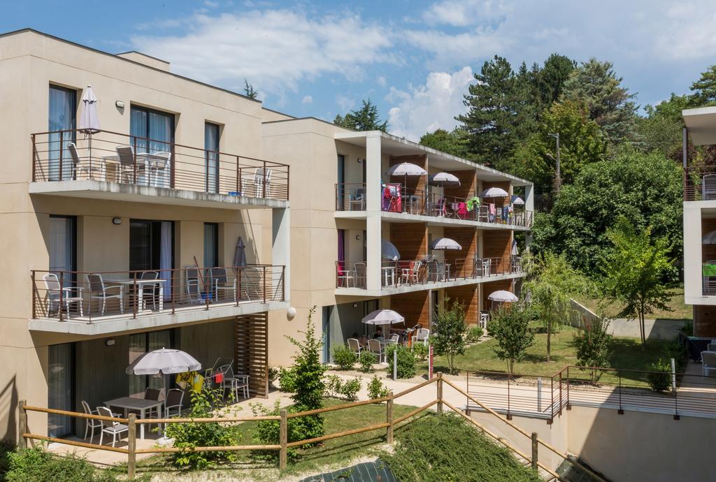 Residence Prestige Odalys Le Clos Saint Michel Chinon Bagian luar foto